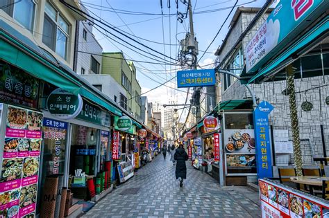 부산 지역번호: 바다와 도시의 연결고리