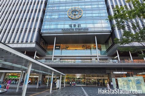 飯塚駅から博多駅：都市間移動の風景とその周辺の考察